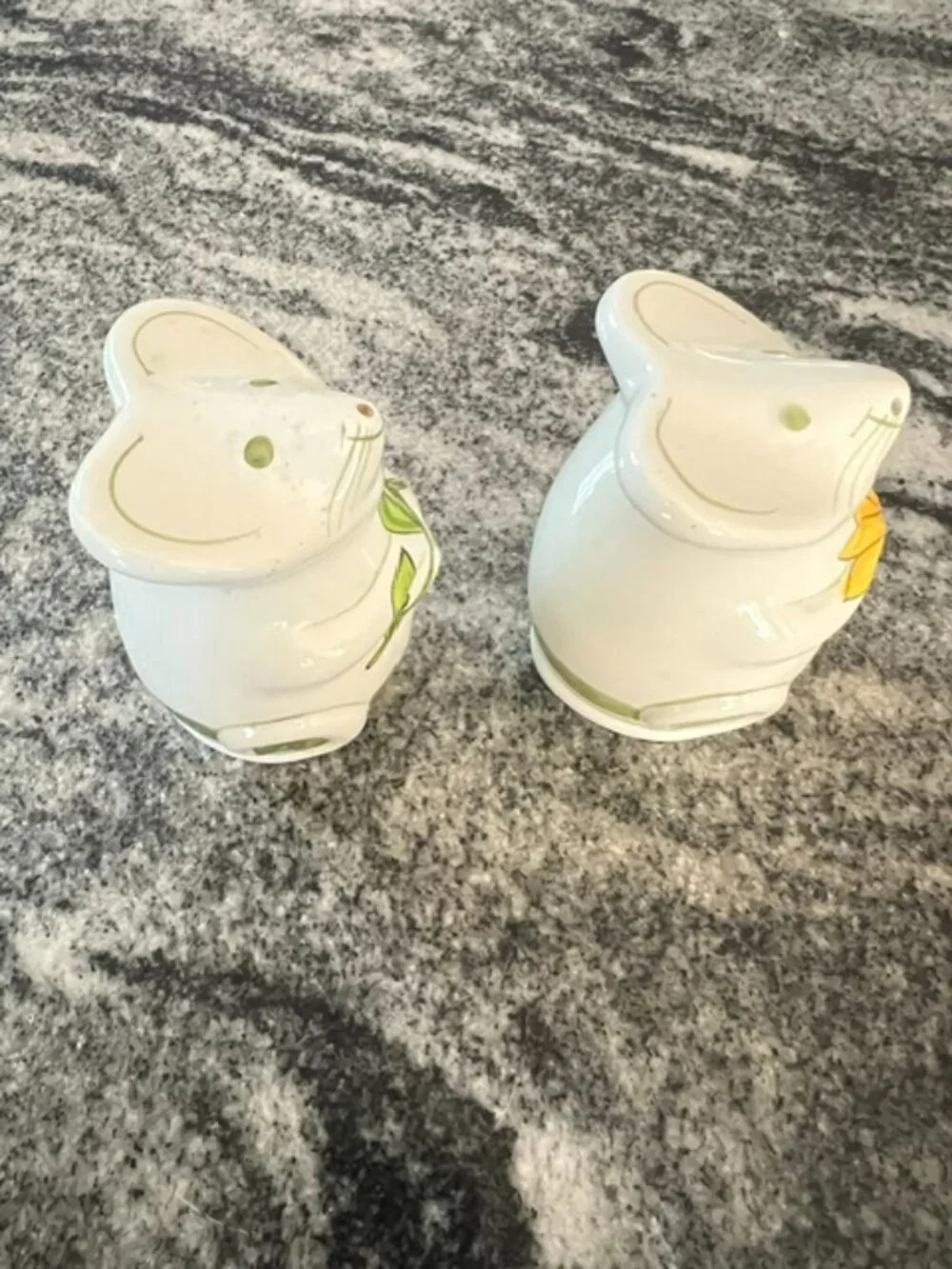 Vintage Laurie Gates‎ Ceramic Mouse Cheese Shaker Set of 2 Sunflower Flower VTG
